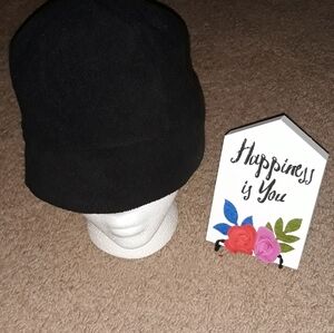 Black Soft Fleece Fitted Hat
